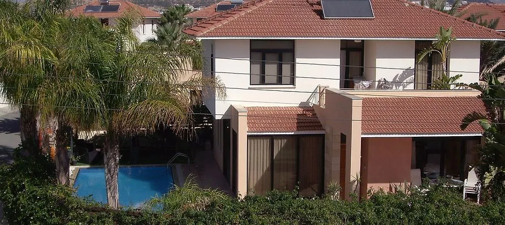 Villa Long Beach Garden Larnaca Cyprus